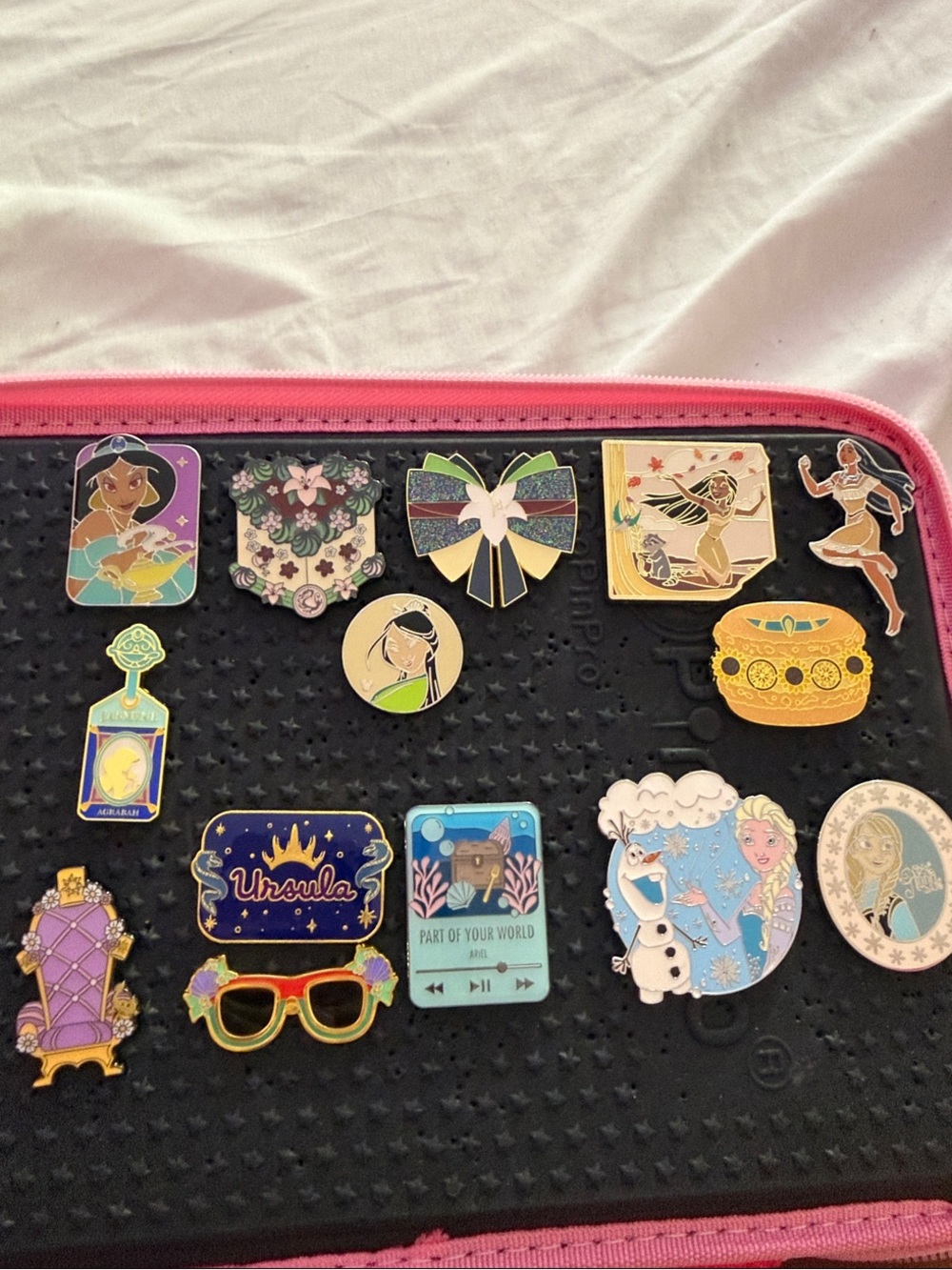 Disney 14  Loungefly Pins